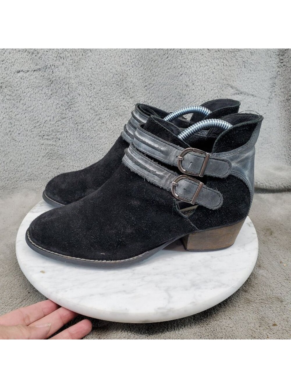 Steve Madden Shoes Womens Size 7 Black Suede Raskal Strap Ankle Boots *Read*